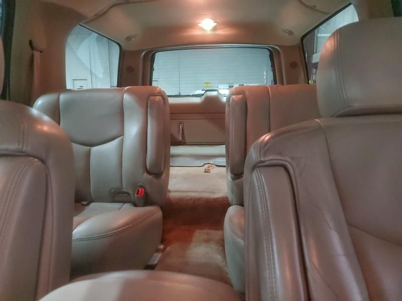 2005 Chevrolet Suburban K1500