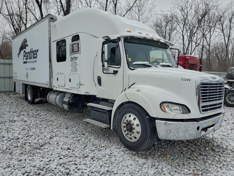 2018 Freightliner Business Class M2 box Truck