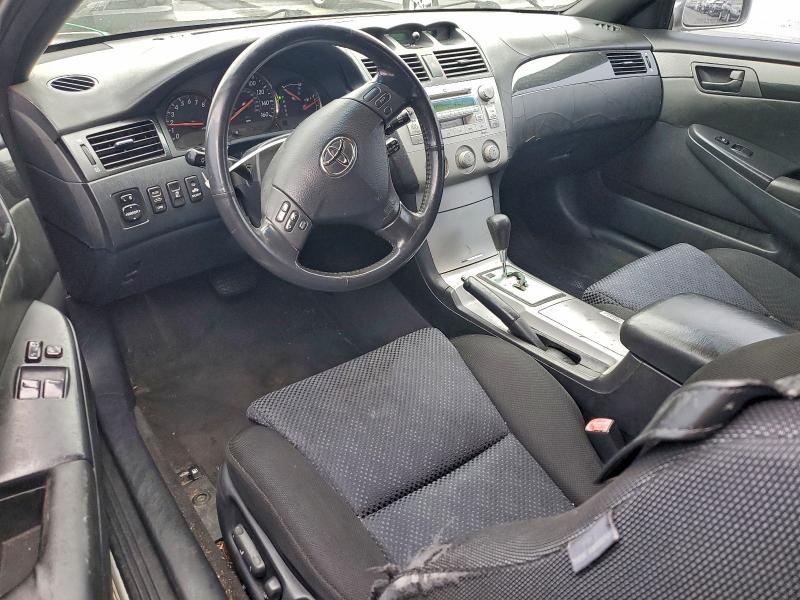 2005 Toyota Camry Solara se V6