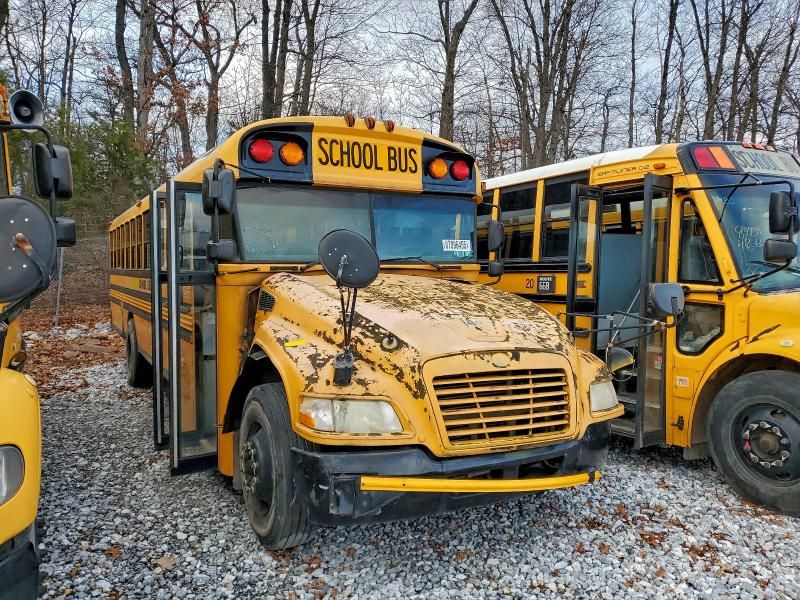 2013 Blue Bird 2013 Bluebird Vision-School Bus