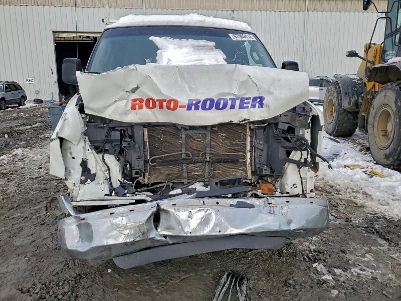 2016 GMC Savana G2500