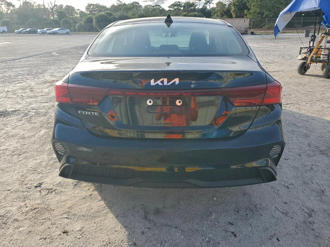 2023 KIA Forte lx