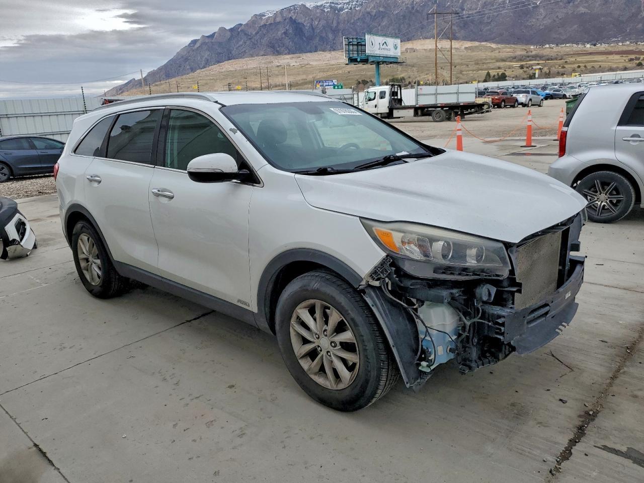 2016 KIA Sorento lx