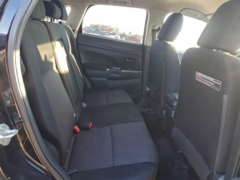 2018 Mitsubishi Outlander Sport es