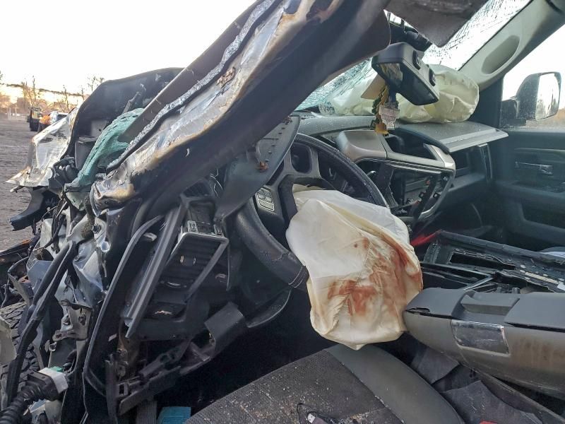 2016 Dodge Ram 2500 slt