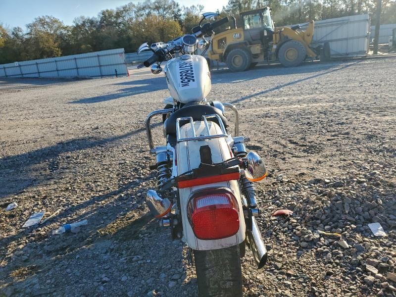 2002 Harley-Davidson XL1200 C