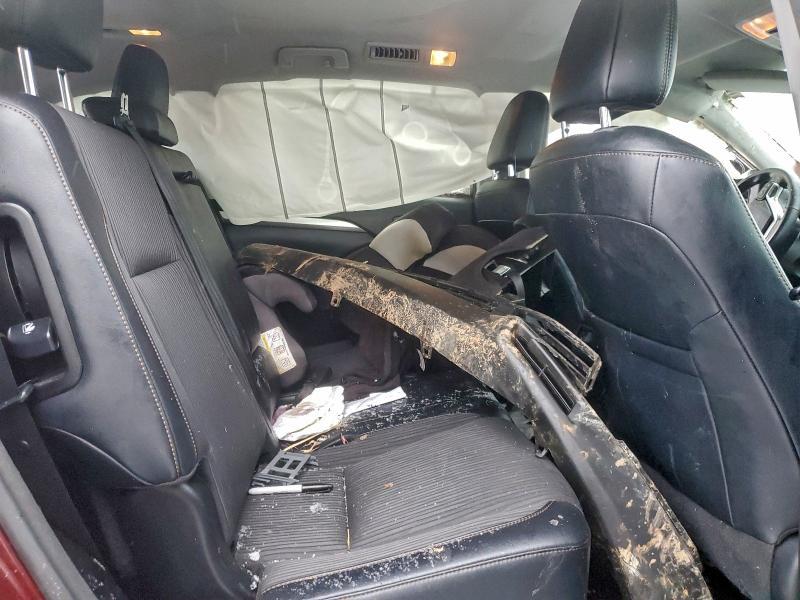 2017 Toyota Highlander le