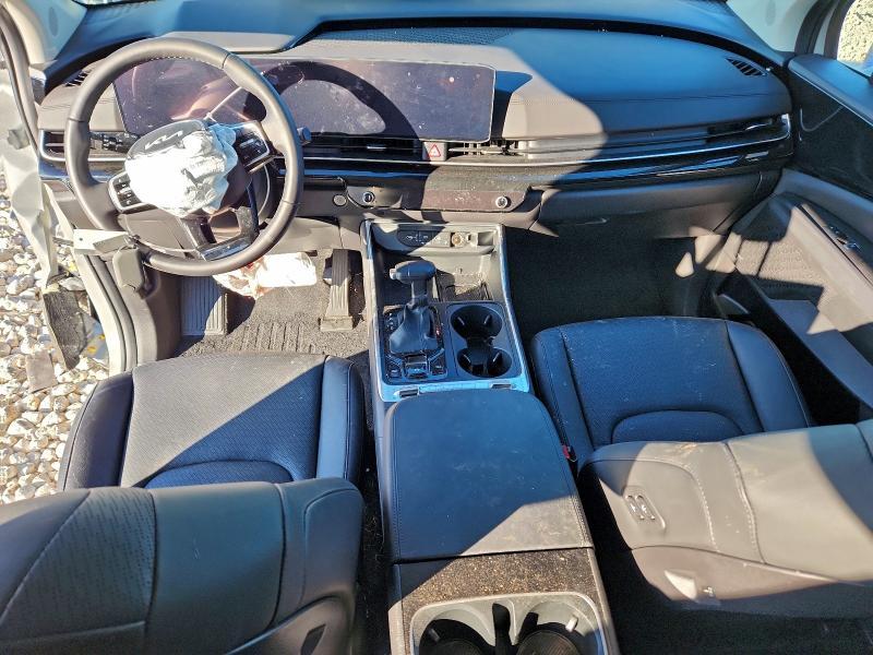 2025 KIA Carnival sx