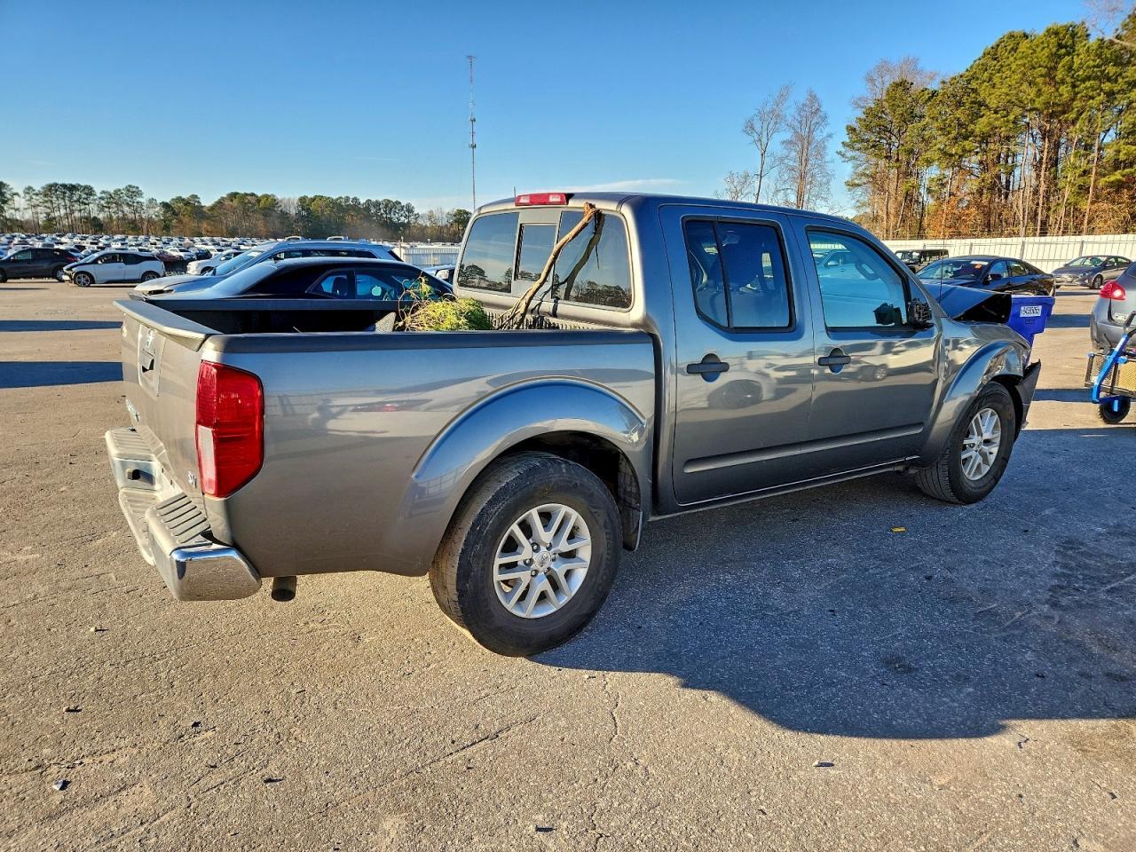 2018 Nissan Frontier sv