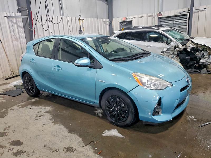 2013 Toyota Prius c