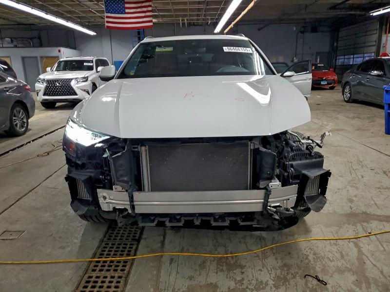 2022 Audi Q8 Premium Plus S-line