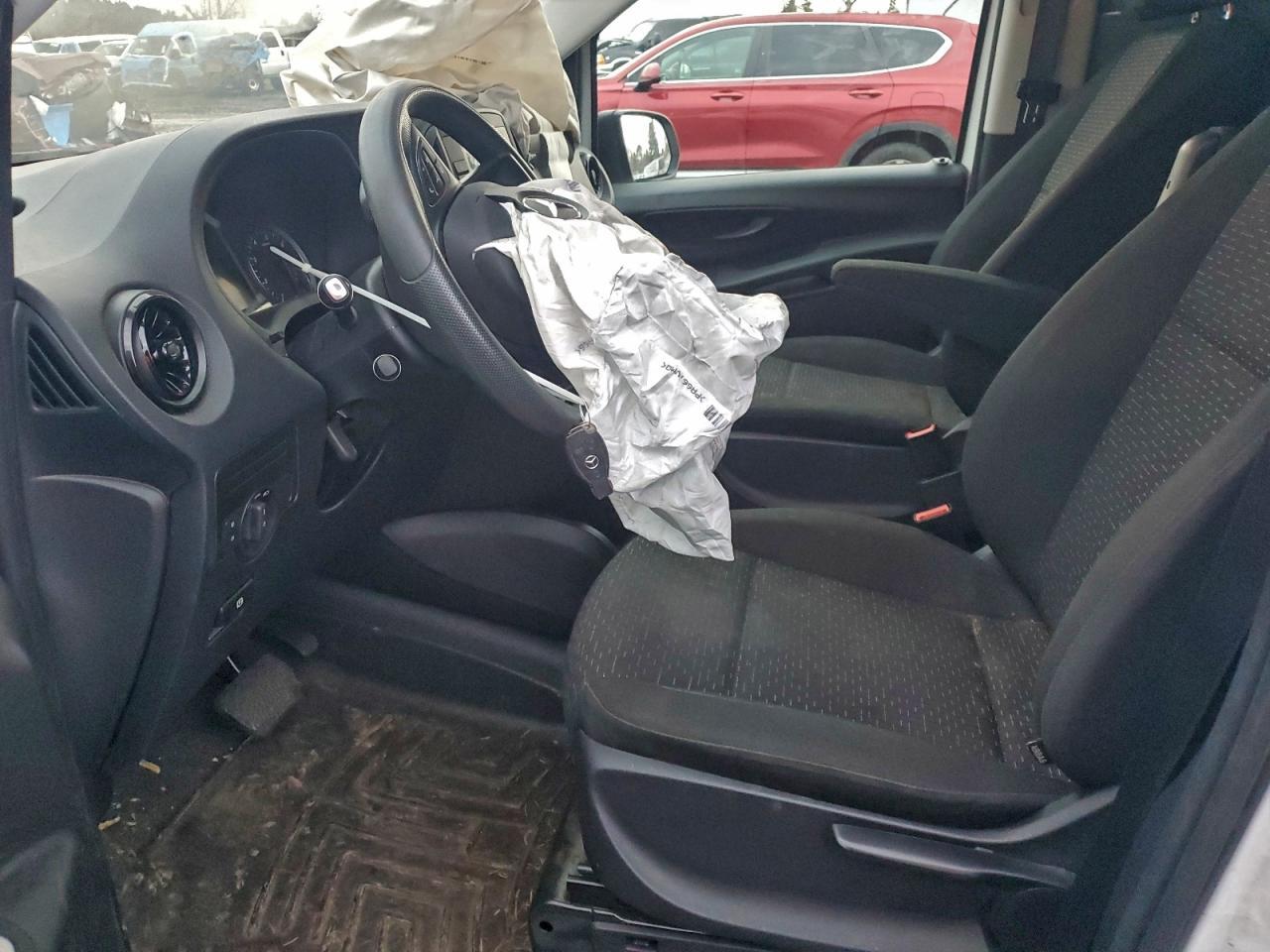 2023 Mercedes-Benz Metris Utility / Service van