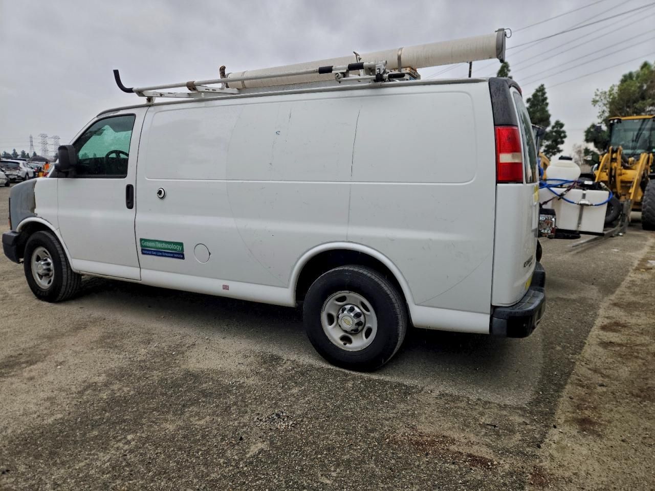 2011 Chevrolet Express G2500 Utility / Service Van