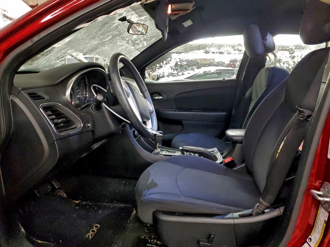 2013 Chrysler 200 Touring
