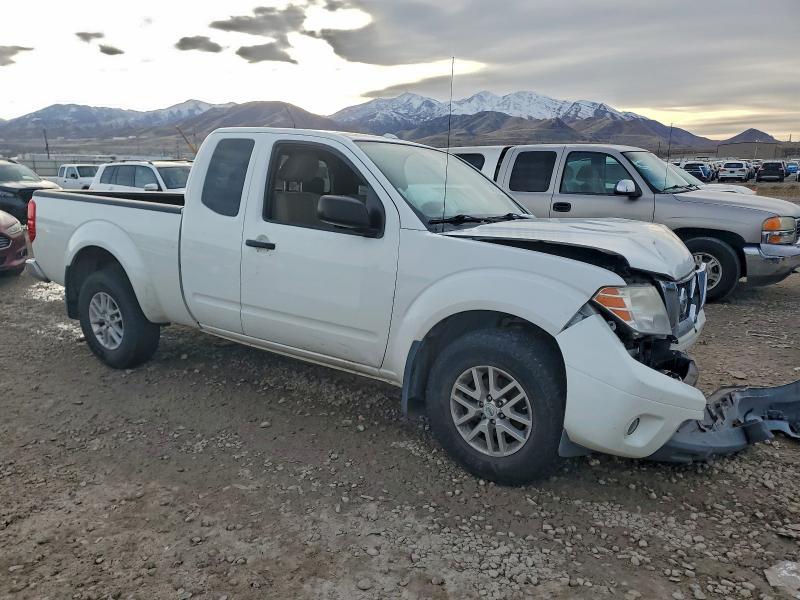 2017 Niss Frontier sv