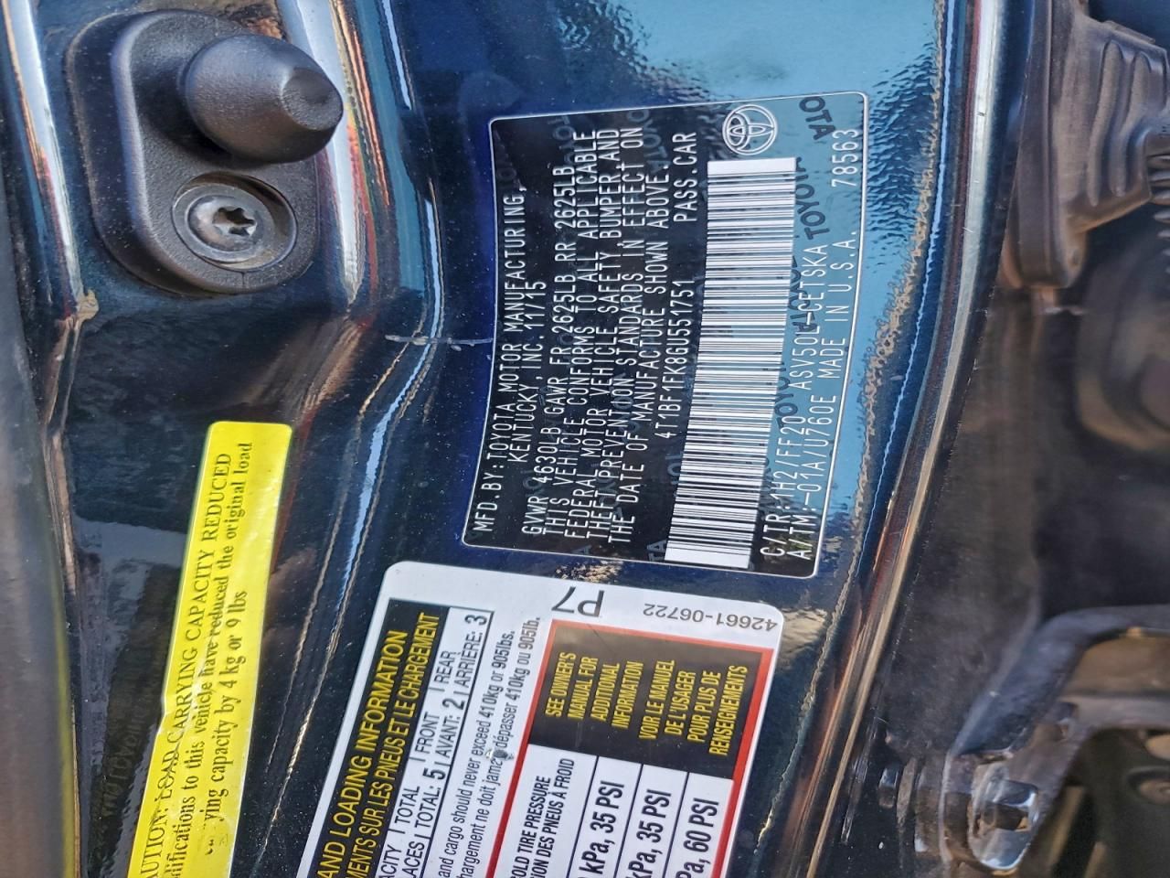 2016 Toyota Camry le