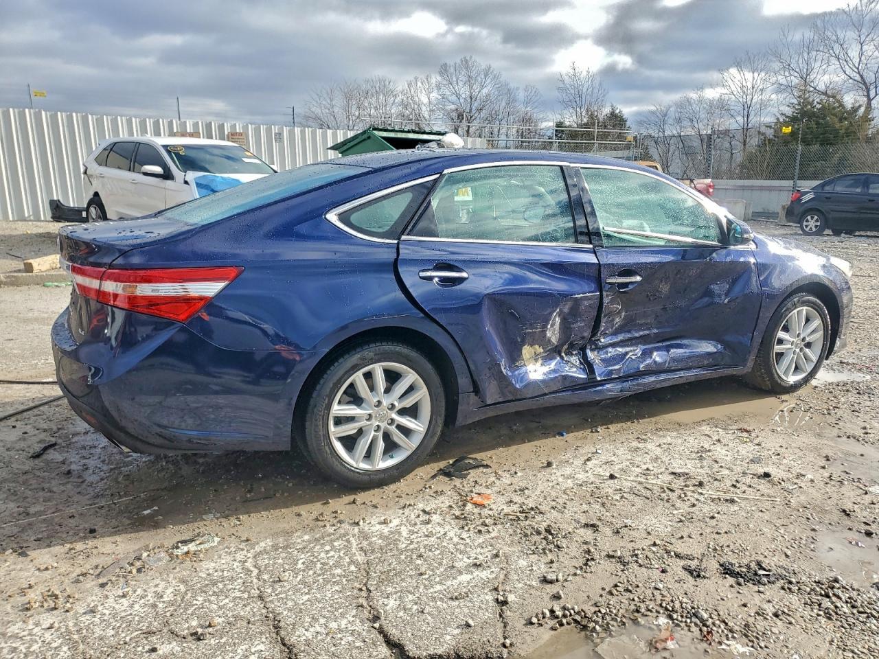 2013 Toyota Avalon Base