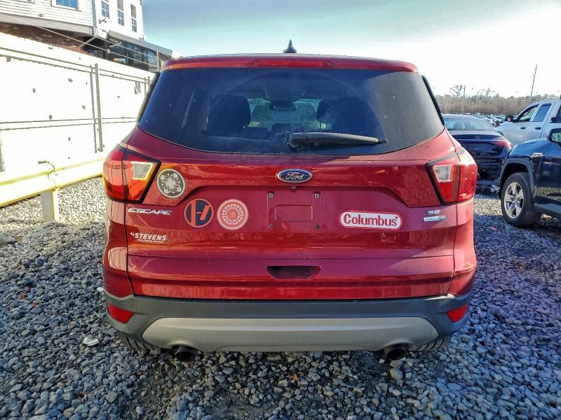 2019 Ford Escape se