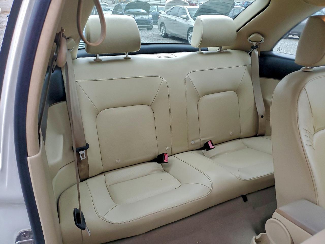 2010 Volkswagen New Beetle
