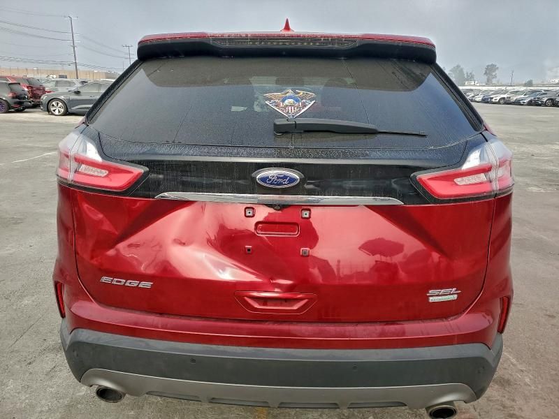 2019 Ford Edge sel