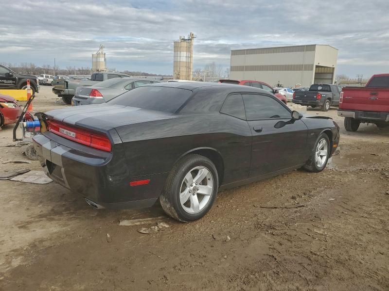 2012 Dodge Challenger sxt