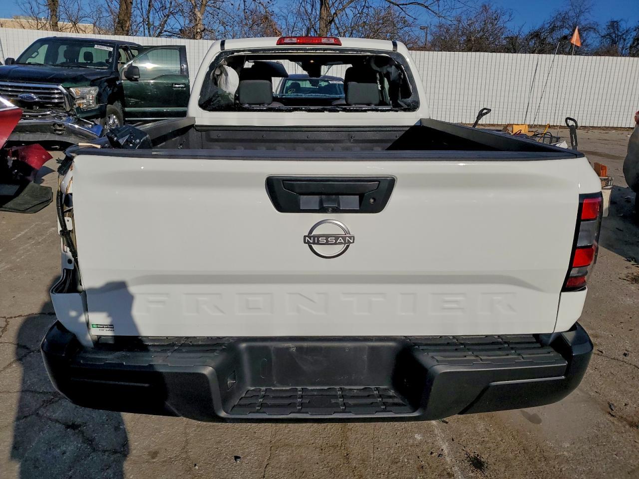 2024 Nissan Frontier s