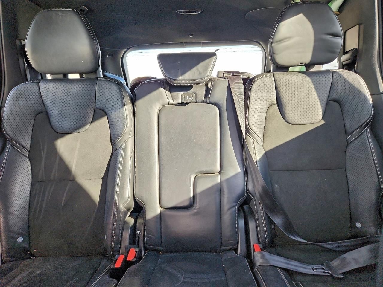 2019 Volvo Xc90 T6 R-design