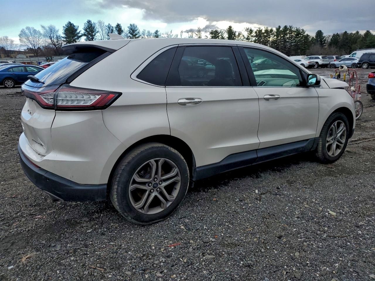 2017 Ford Edge Titanium