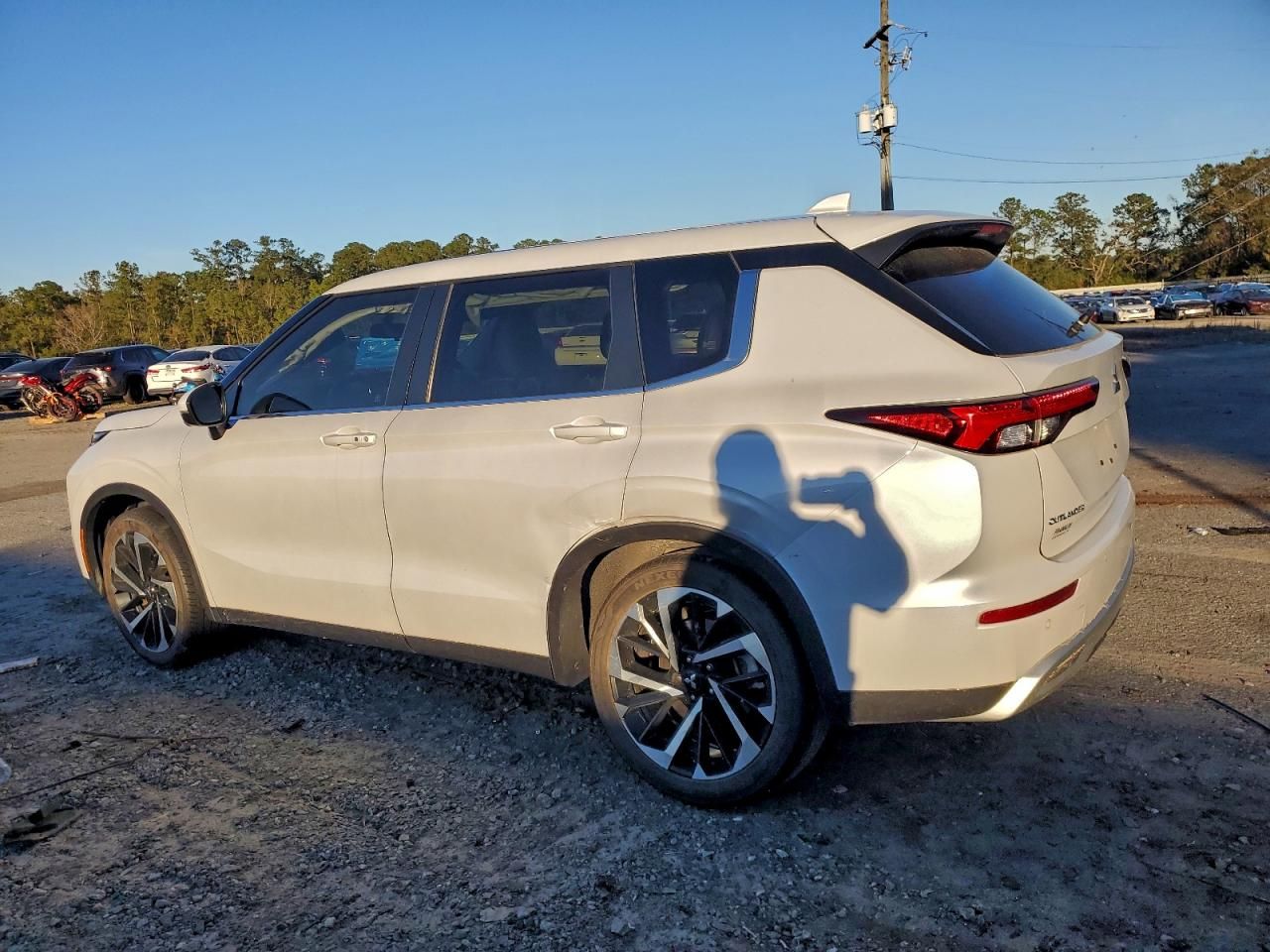 2024 Mitsubishi Outlander se