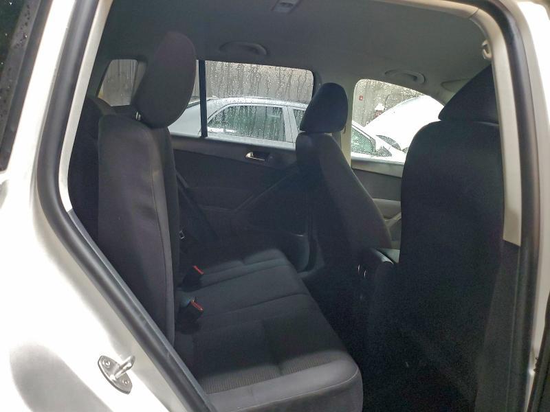 2013 Volkswagen Tiguan s