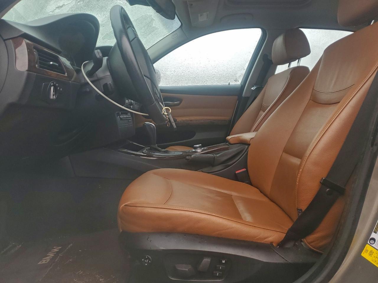 2010 BMW 328 i