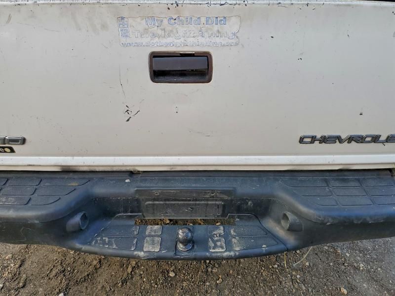 2003 Chevrolet S Truck S10