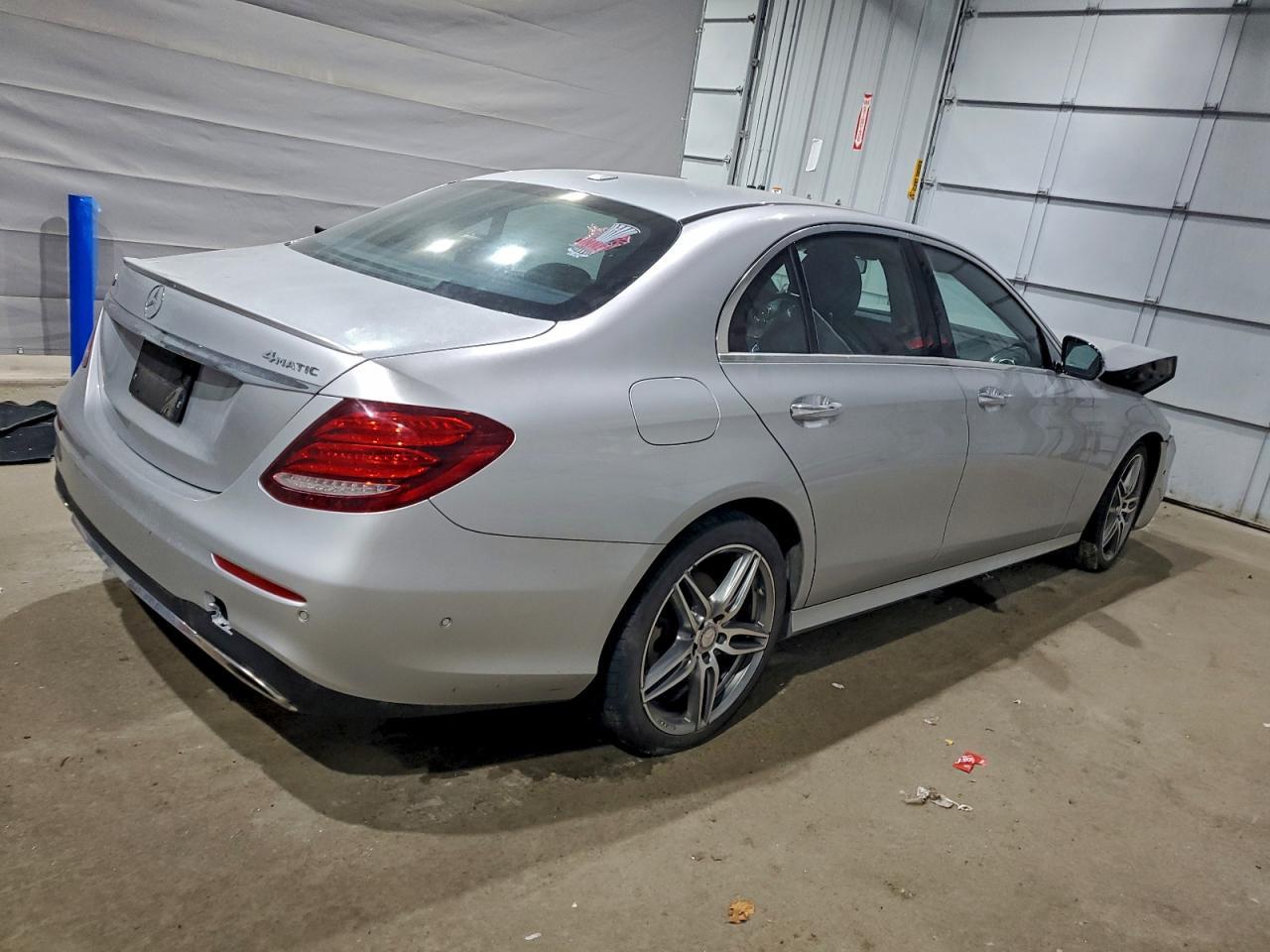 2017 Mercedes-Benz E 300 4matic