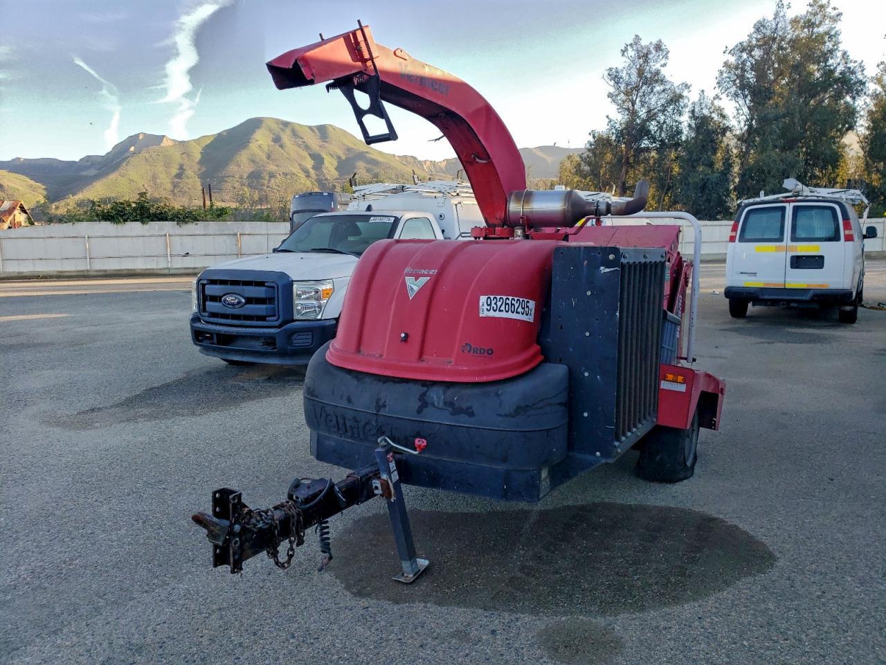 2015 Vermeer BC1500 Wood Chipper