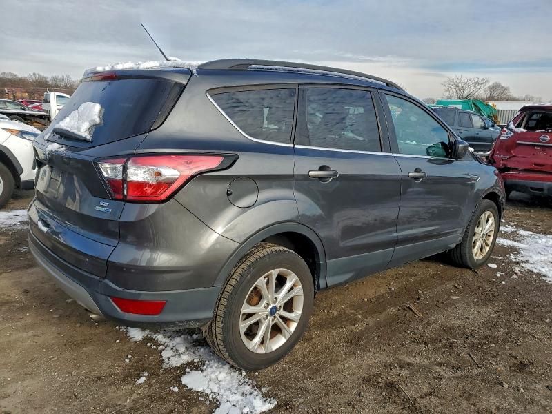 2018 Ford Escape se