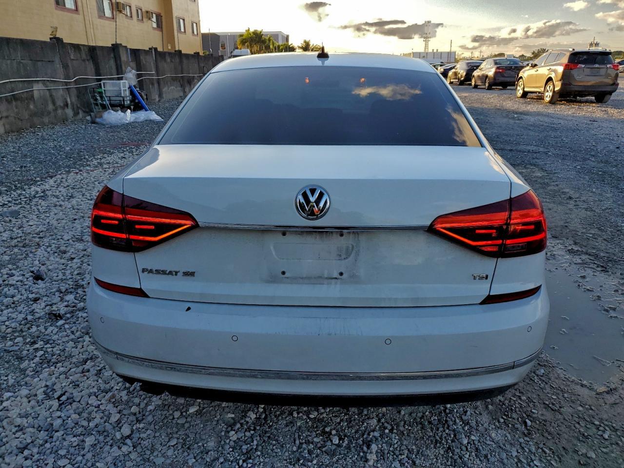 2017 Volkswagen Passat se