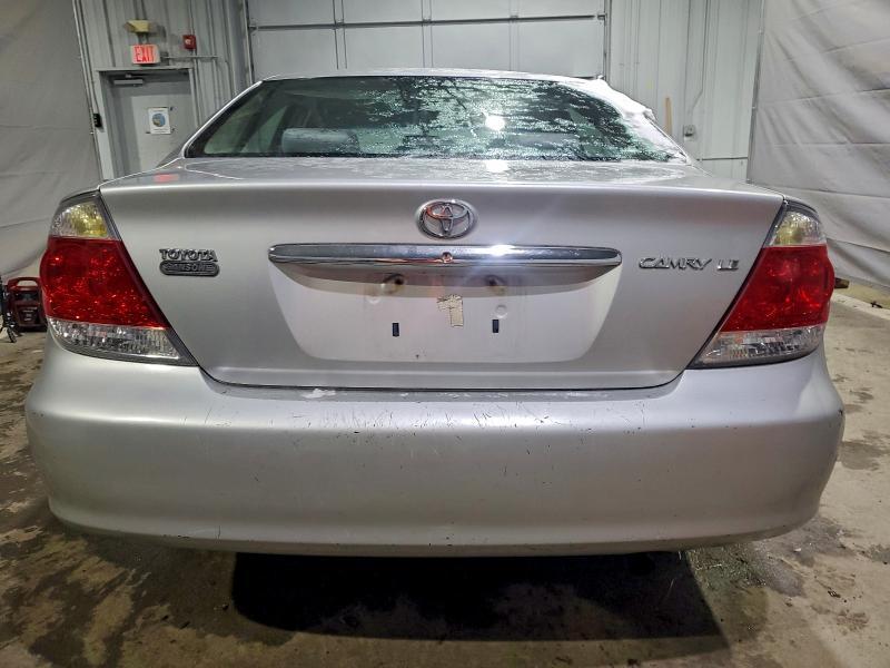 2006 Toyota Camry le
