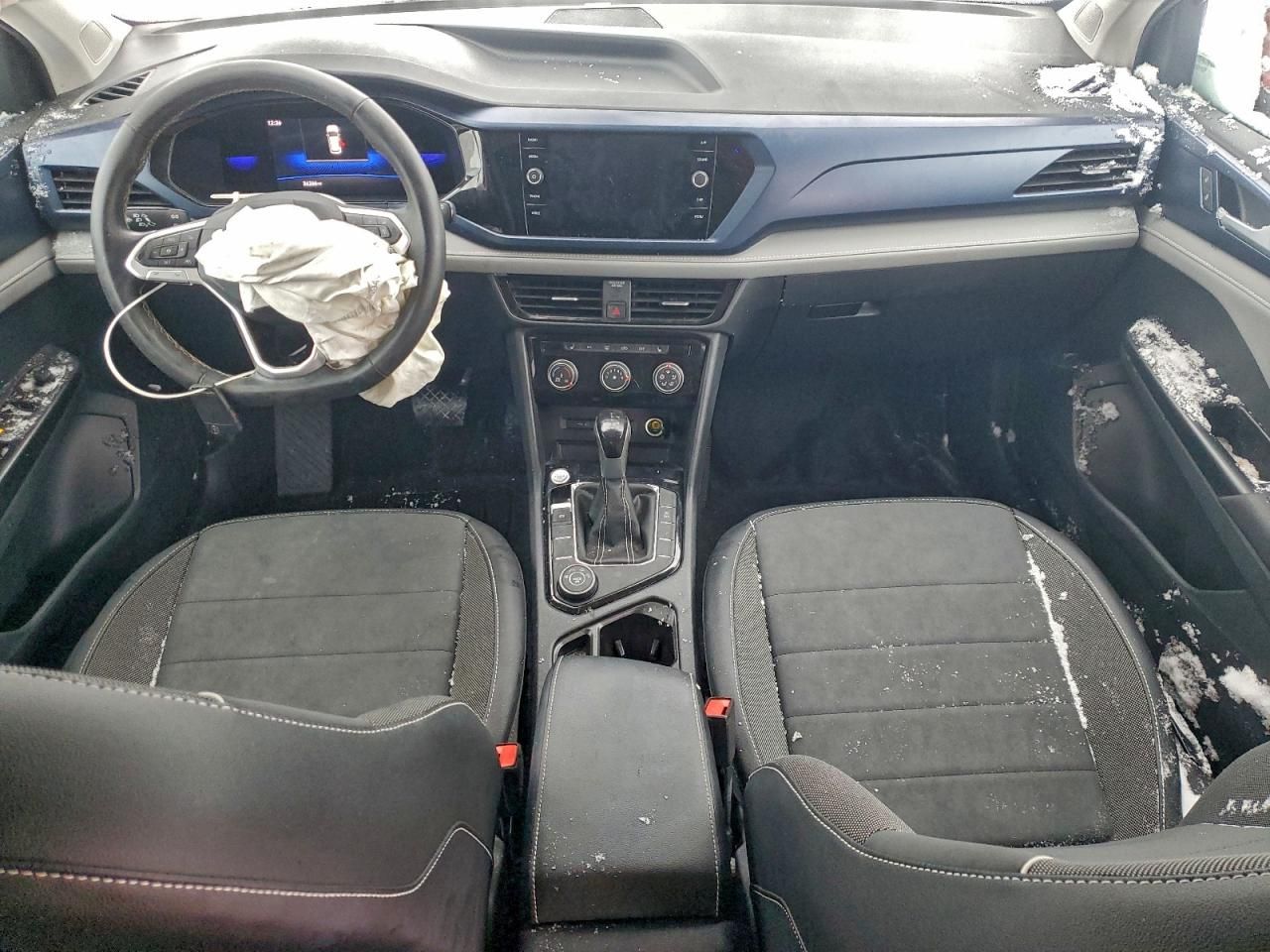 2023 Volkswagen Taos se