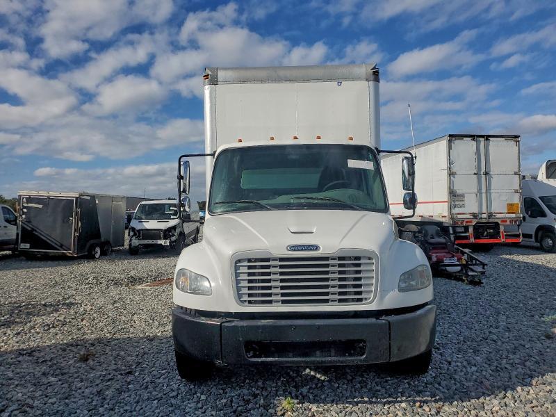 2014 Freightliner Business Class M2 BOX Truck