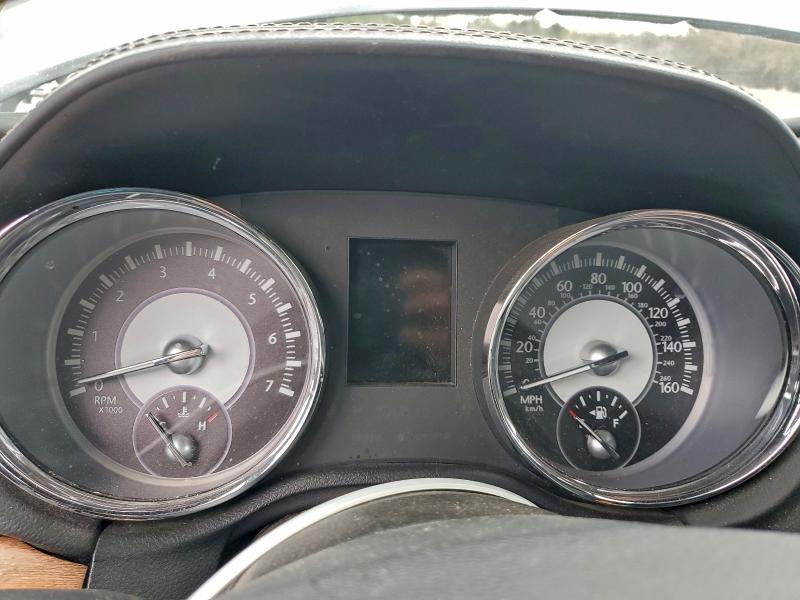 2013 Chrysler 300c Luxury