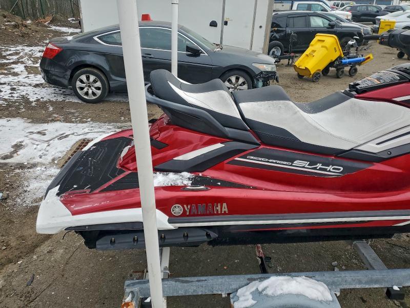 2019 Yama Waverun 3