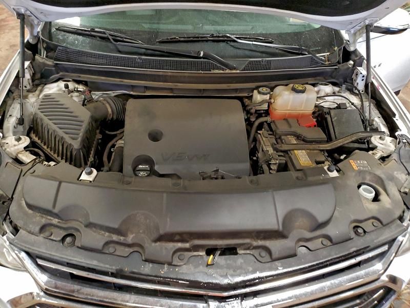 2018 Chevrolet Traverse lt