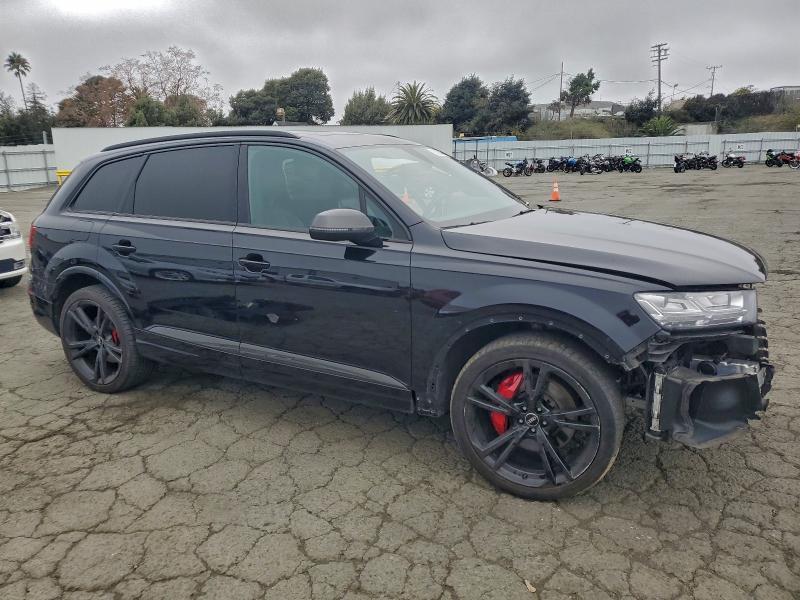 2019 Audi Q7 Prestige