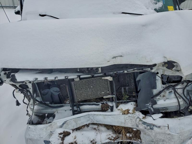 2022 Ford Econoline E450 Super Duty Cutaway Van