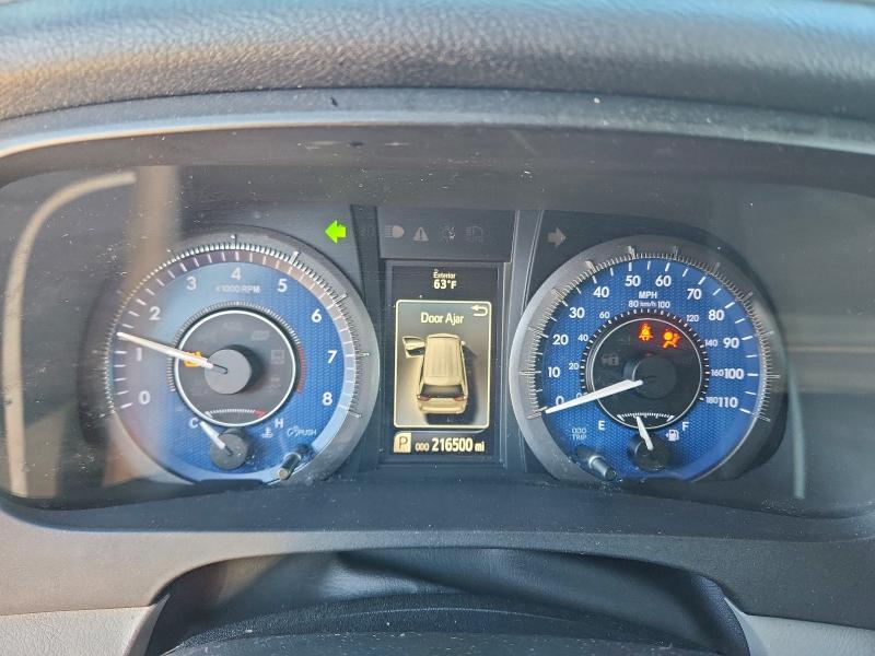 2016 Toyota Sienna xle 8-passenger
