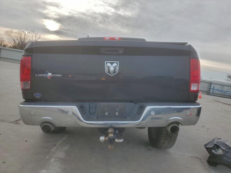 2016 Dodge Ram 1500 slt