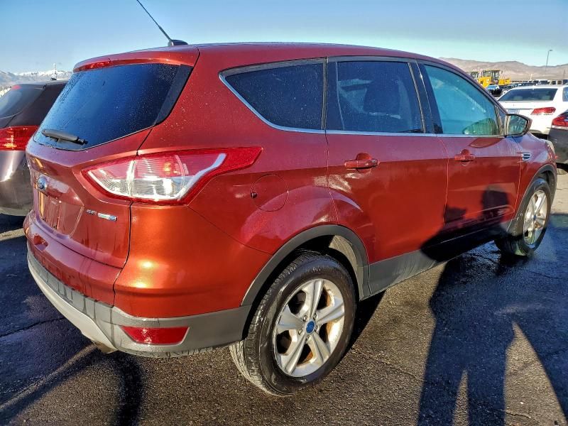 2014 Ford Escape se