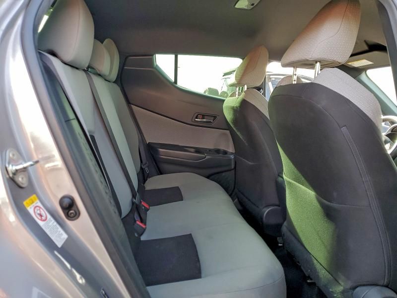 2019 Toyota C-hr xle