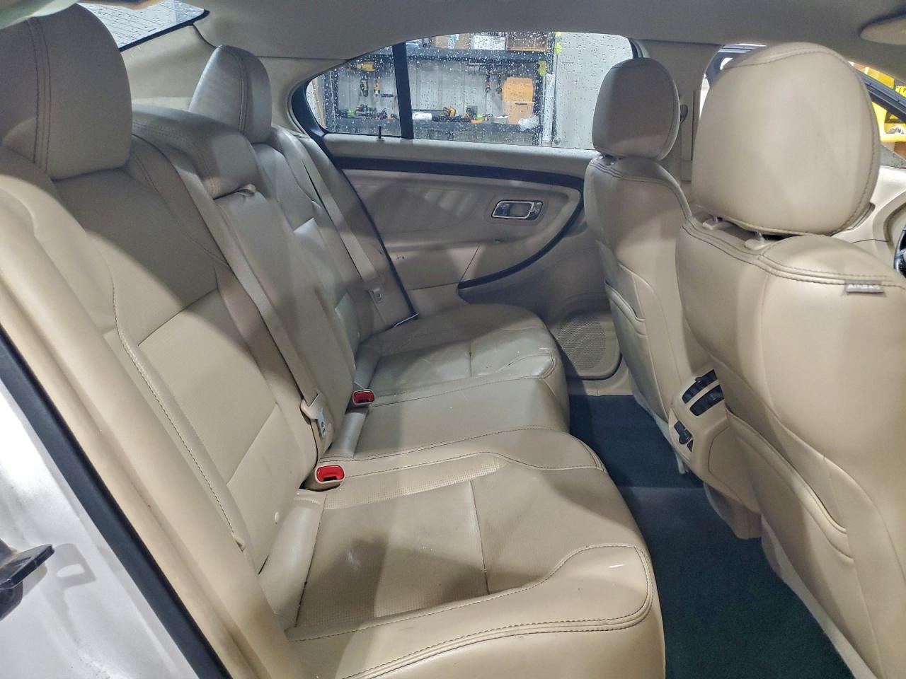 2014 Ford Taurus Limited