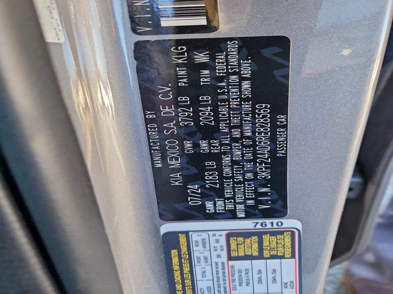 2024 KIA Forte lx